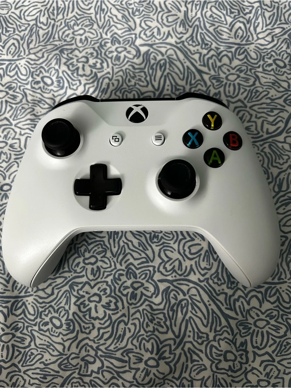 Xbox One Wireless Controller - White